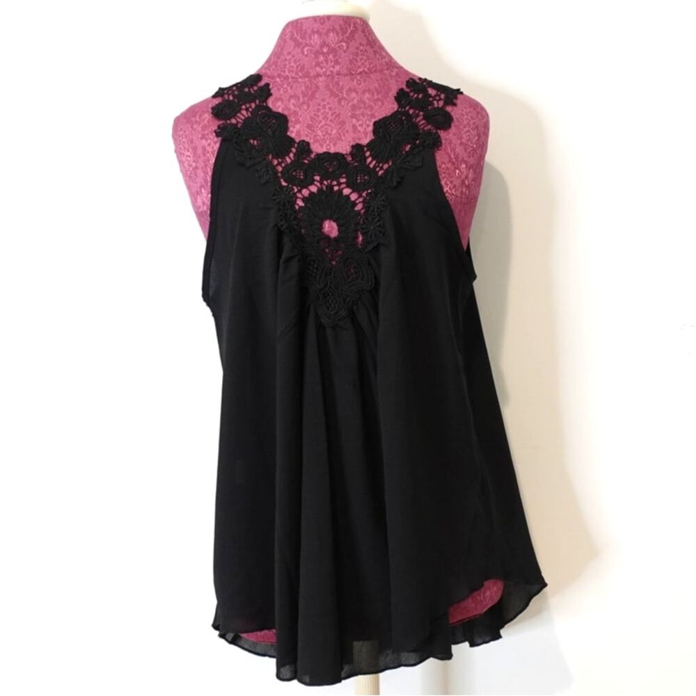 Black laced Sleeveless Flowing Tank Blouse size L